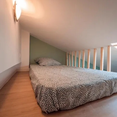 Atlas - Queen Apartment Saint-Thibery
